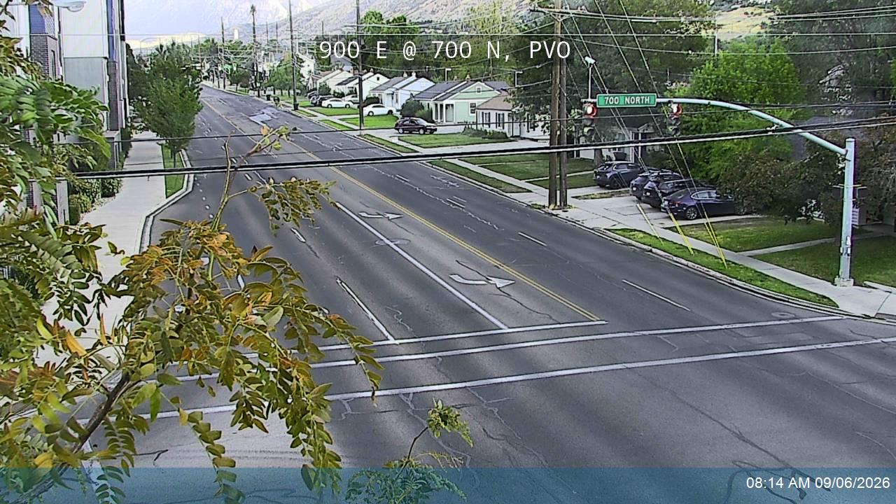 900 E @ 700 N, PVO live camera view