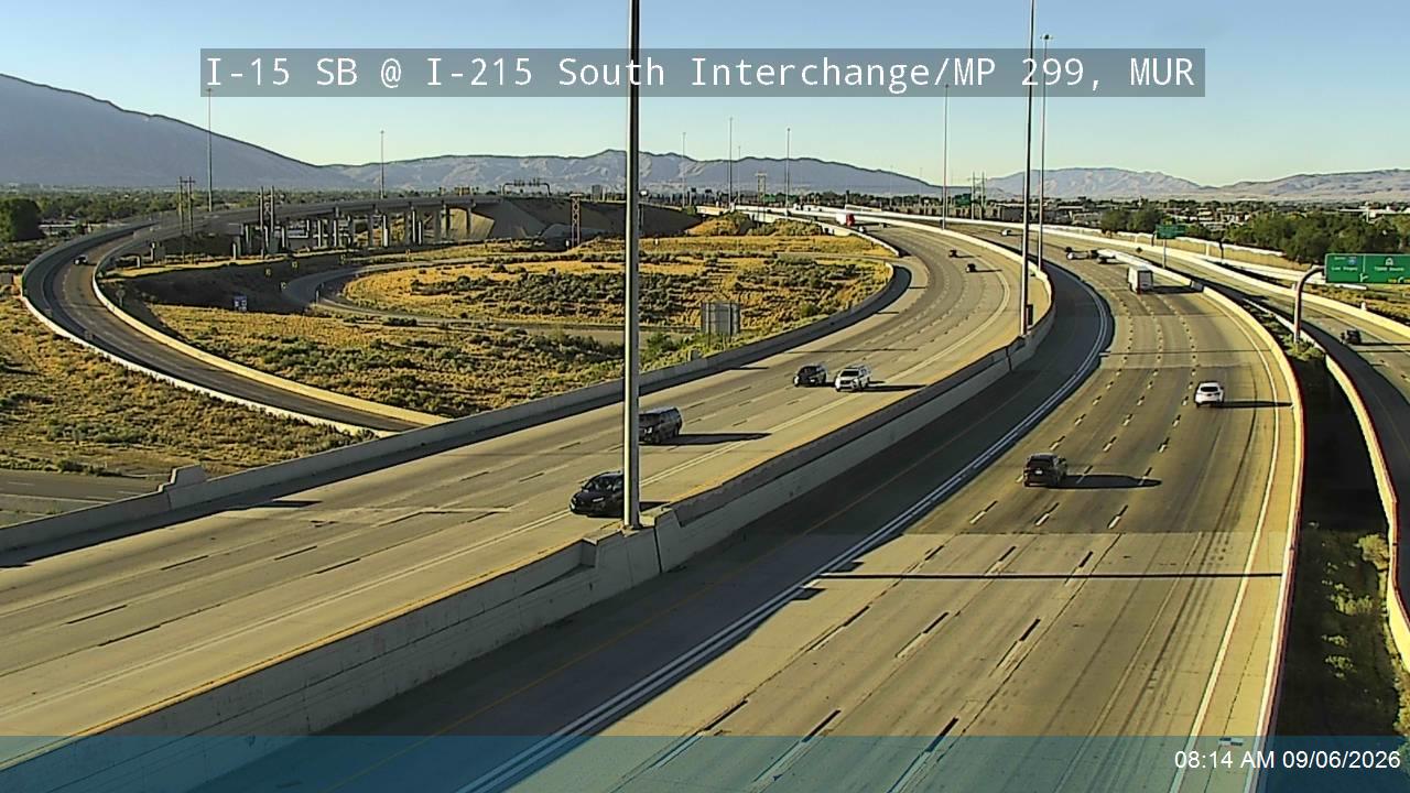 I-15 SB @ I-215 South Interchange / MP 299, MUR live camera view