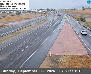 I-215 : (257) North of Nuevo Road live camera view