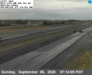 I-215 : (263) Harley Knox live camera view