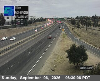I-215 : (269) North Alessandro live camera view