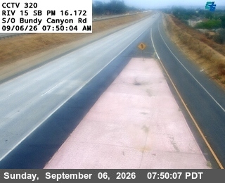 I-15 : (320) South of Bundy Canyon Road live camera view