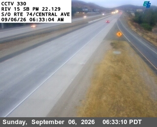 I-15 : (330) South of SR-74 / Central Avenue live camera view