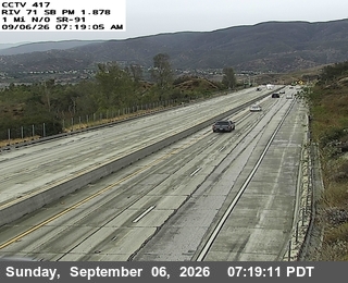 SR-71 : (417) 1 Mi N/O SR-91 live camera view