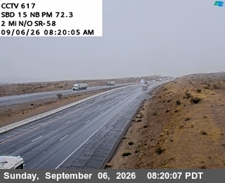 I-15 : (617) N/O L St live camera view