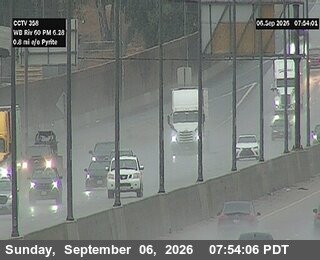 SR-60 : (358) East of Camino Real live camera view
