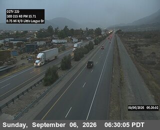 I-215 : (229) N/O Little League Drive live camera view