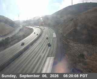12 - EB I-580 W/O Flynn Road live camera view