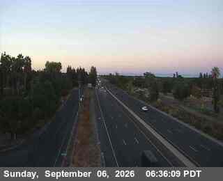 21 - NB SR 99 Morada live camera view