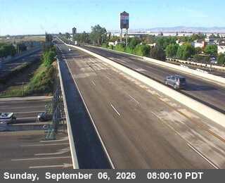 29 - NB SR-99 SR-120 and Yosemite Ave live camera view