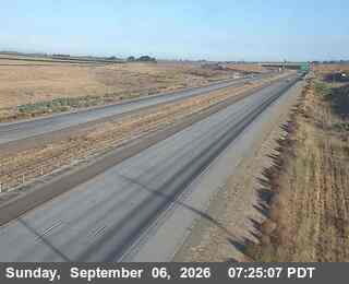 67 - NB SR-99 S/O Le Grand Rd live camera view