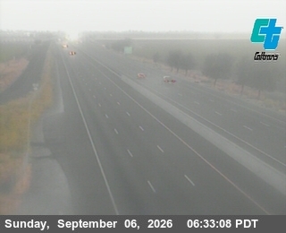 77 - SB SR-99 N/O French Camp Rd live camera view