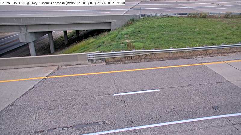 US 151 MM 49 @ Anamosa live camera view