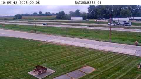 Parking Only: I-80 WB MM 268 near Wilton live camera view