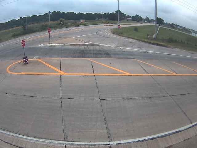 IA 5 MM 15 @ SB Copper Creek (mini) live camera view