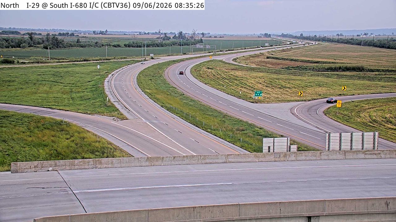 I-29 @ MM 61.9 (I-680 Interchange) live camera view