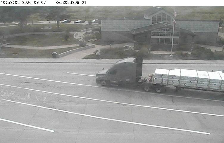 Rest Area: I-80 EB MM 208 near Victor live camera view