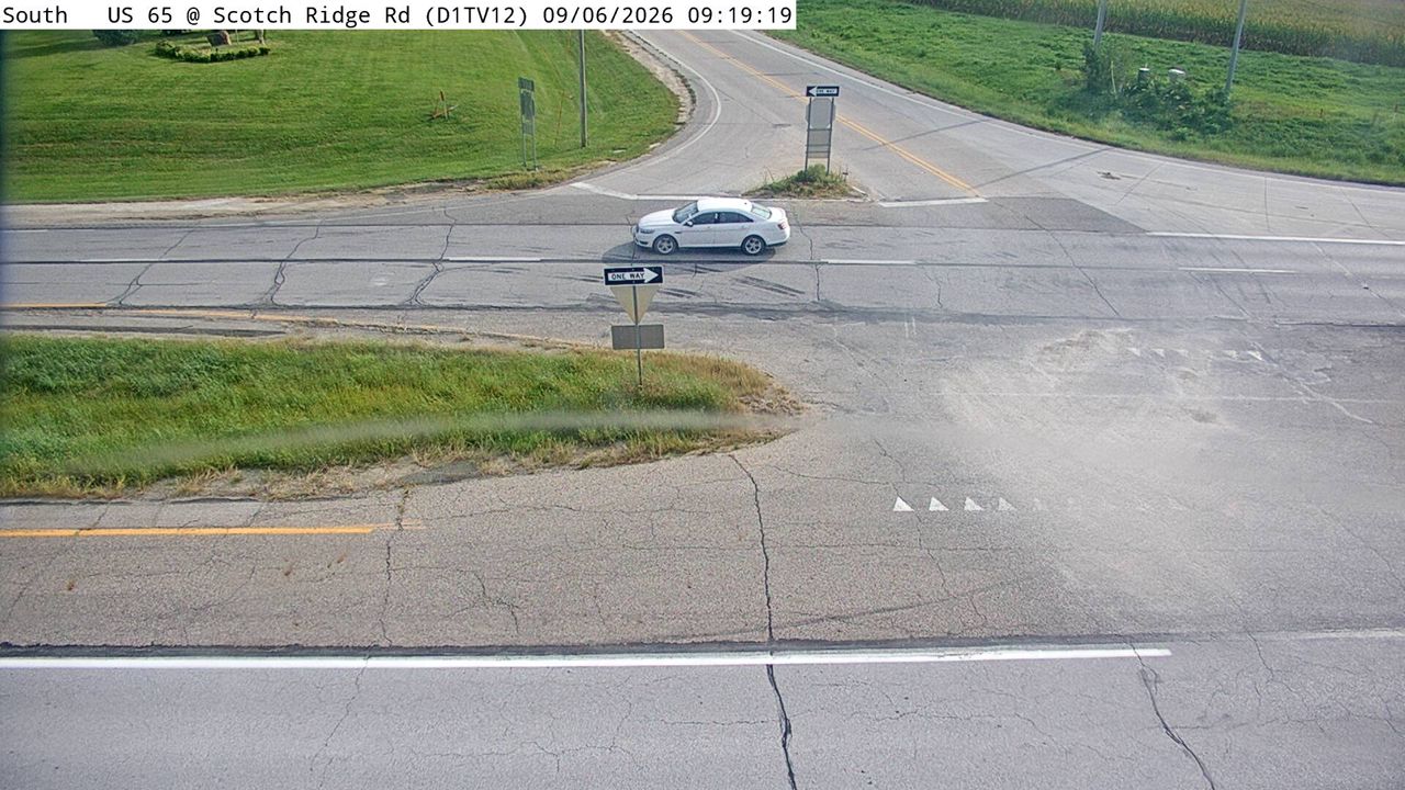 US 65 @ MM 67.3 (Scotch Ridge Rd - ICWS) live camera view