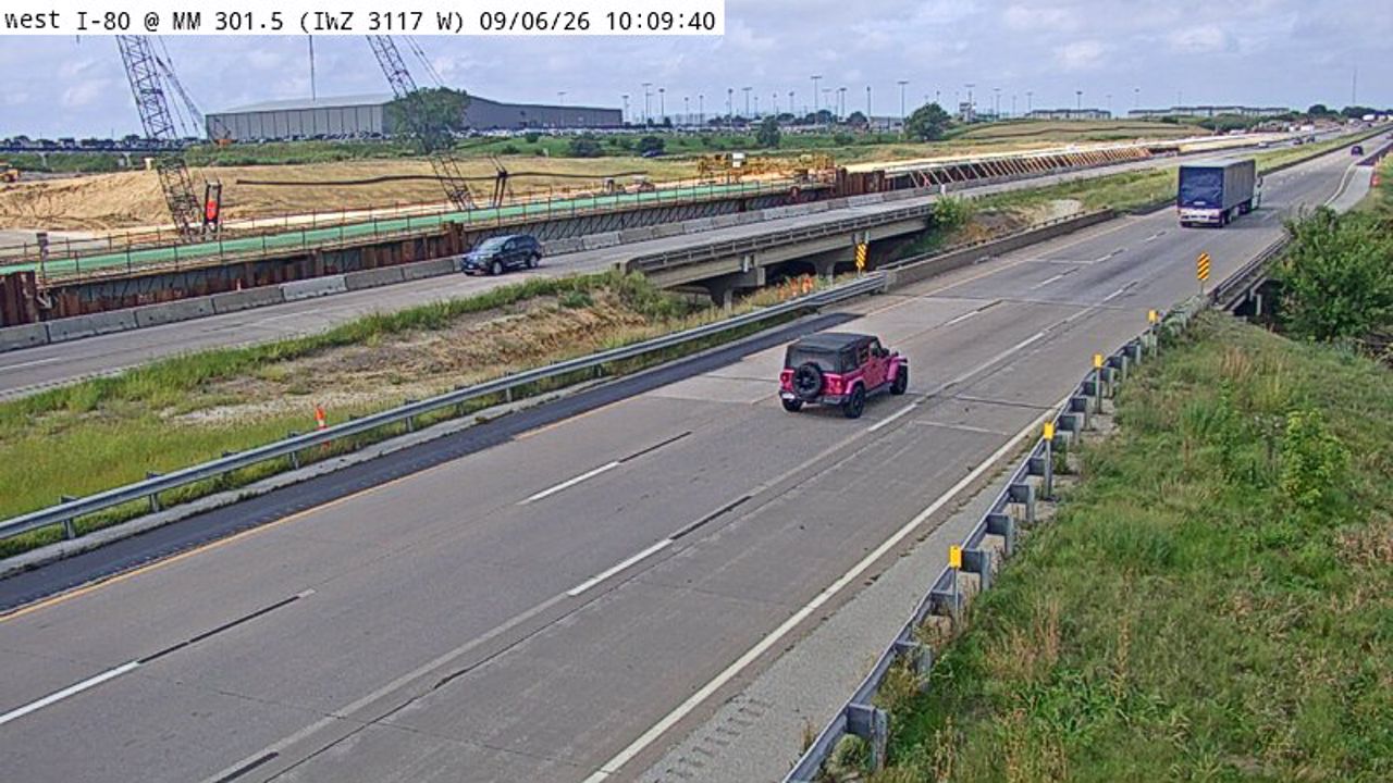 I-80 @ MM 301.5 (IWZ 3117W) live camera view