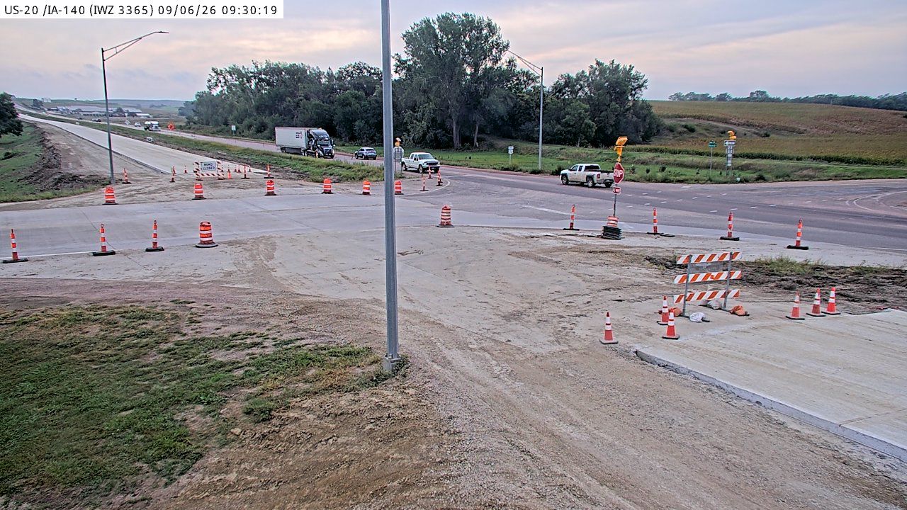 US 20 @ IA 140 (IWZ 3365) live camera view