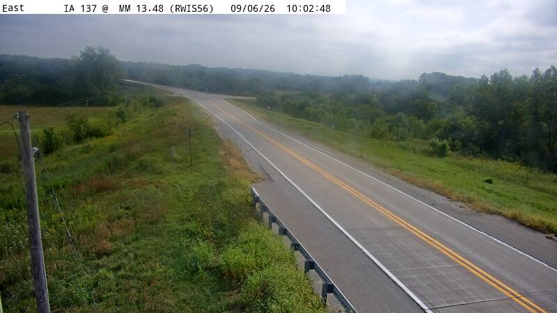 IA 137 MM 13 @ Eddyville live camera view