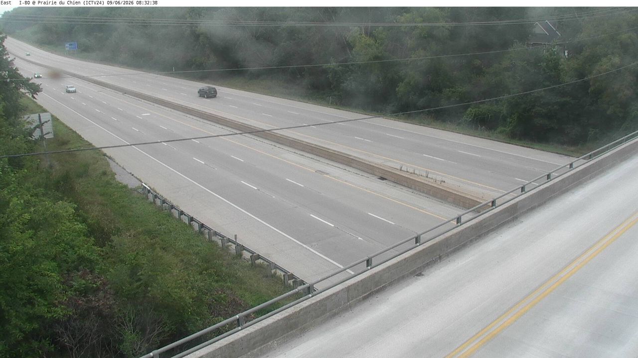 I-80 @ MM 244.6 (Prairie du Chien) live camera view
