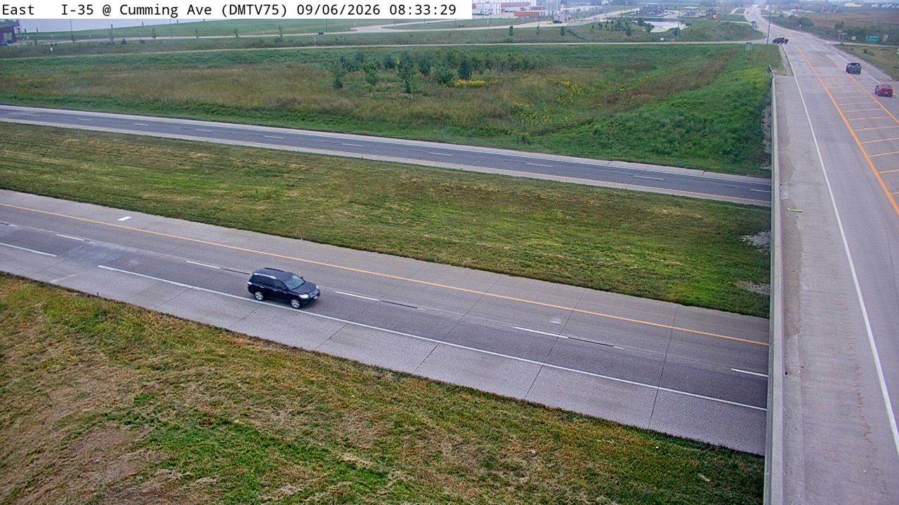 I-35 @ MM 65 (Cumming Ave) live camera view