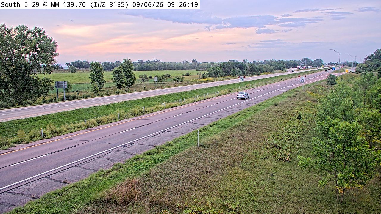 I-29 @ MM 139.7 (IWZ 3135) live camera view