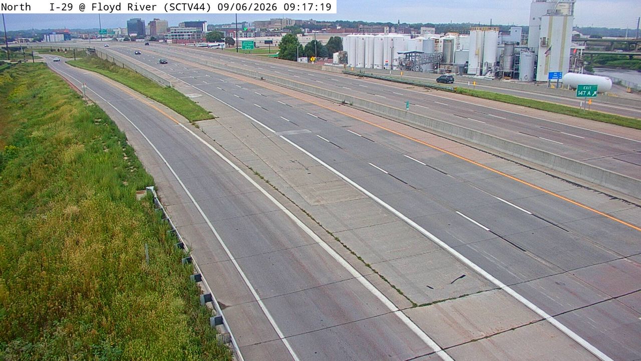 I-29 @ MM 147.3 (Floyd River) live camera view