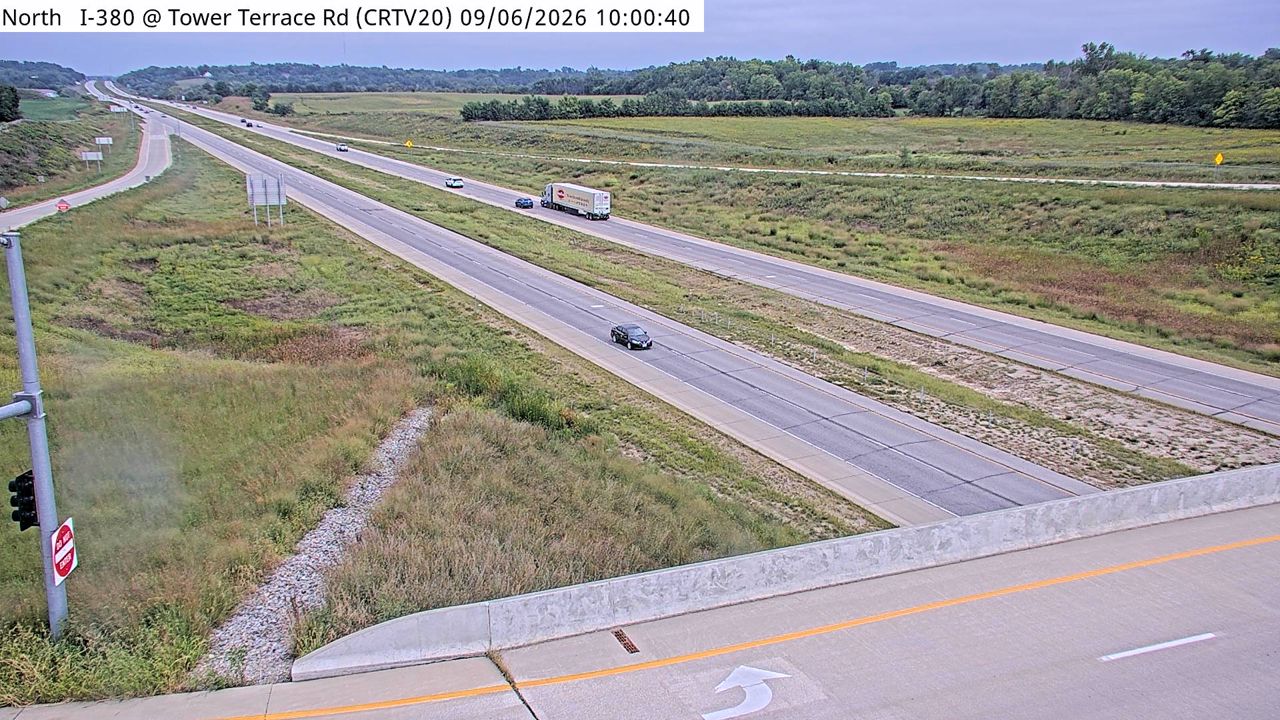 I-380 @ MM 26.5 (Tower Terrace) live camera view