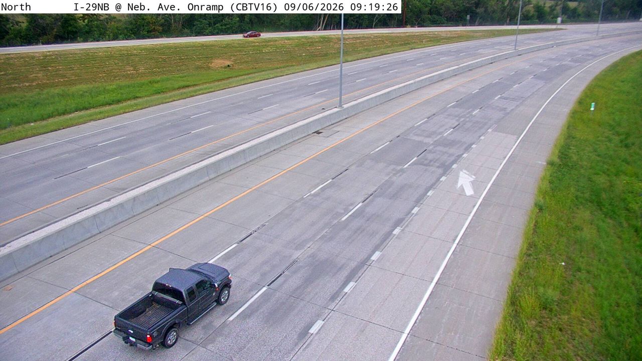 I-29 @ MM 52.7 (Nebraska Ave DMS) live camera view