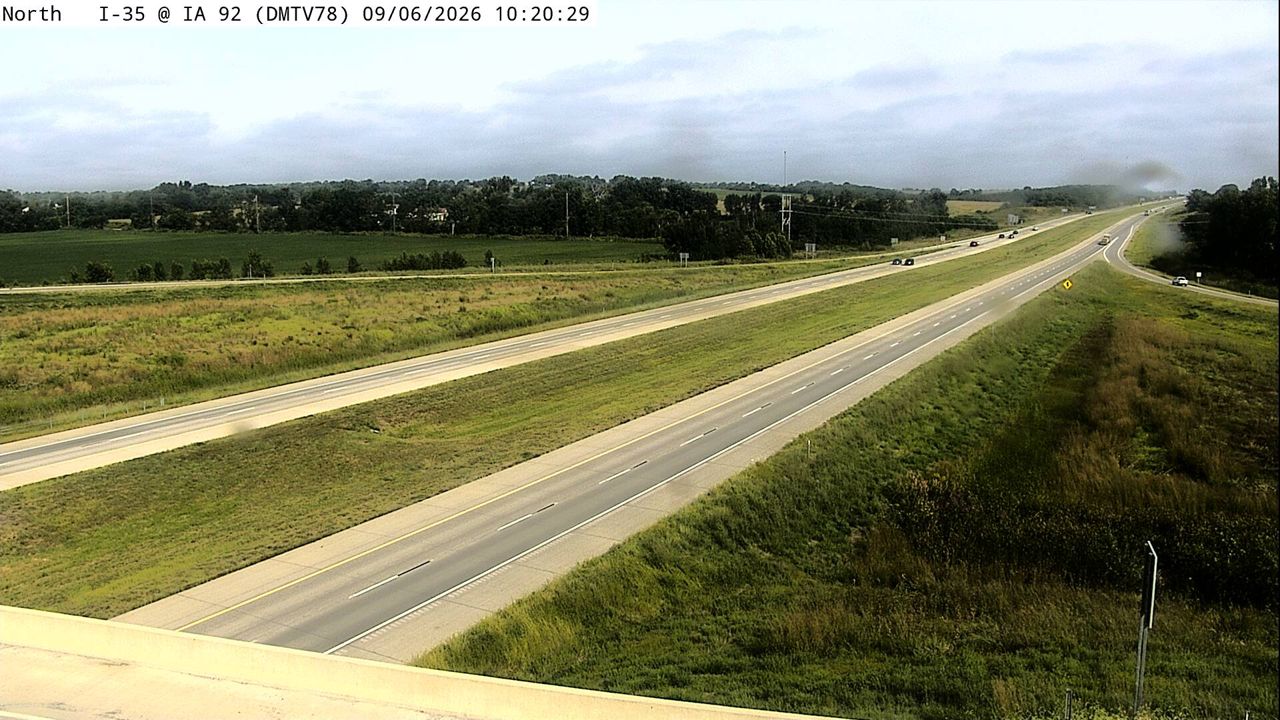 I-35 @ MM 56.8 (IA 92) live camera view