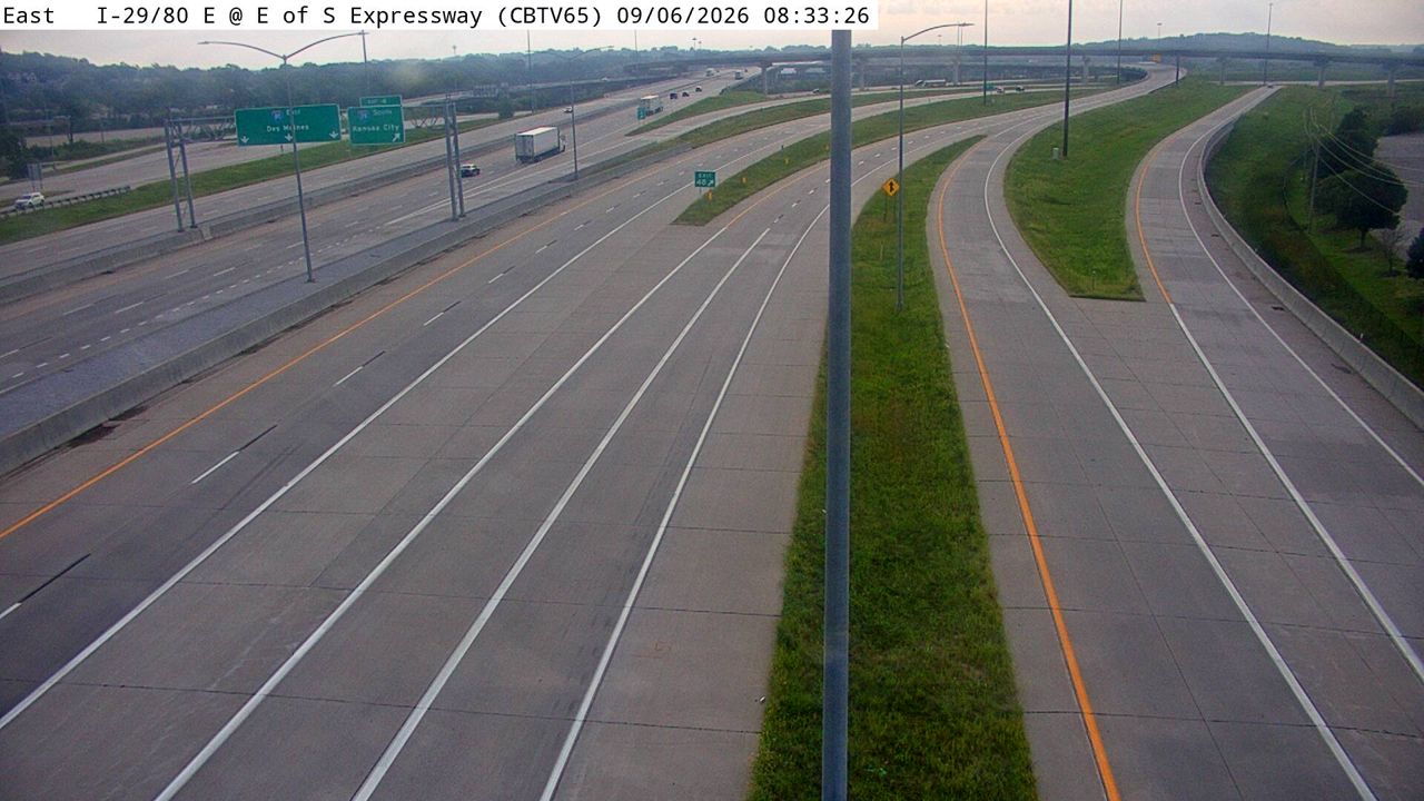 I-29/80 @ MM 49.2 (E of S Expressway) live camera view