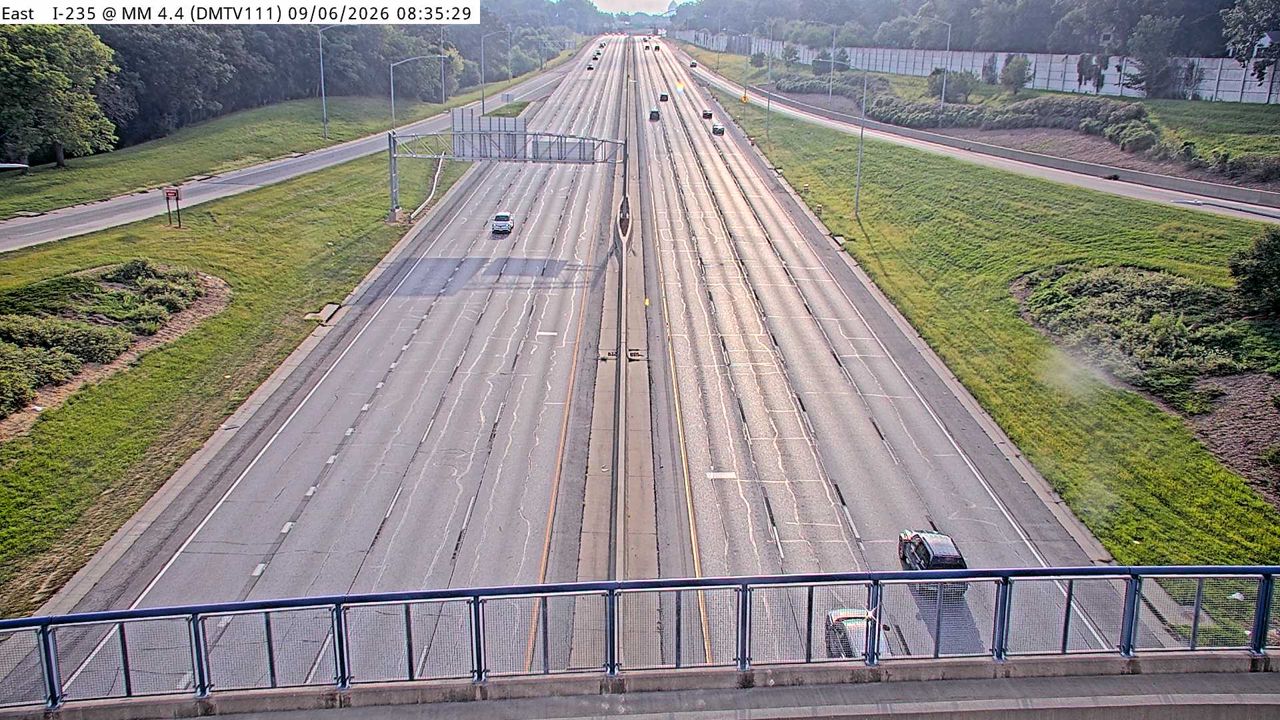 I-235 @ MM 4.8 (56th St) live camera view