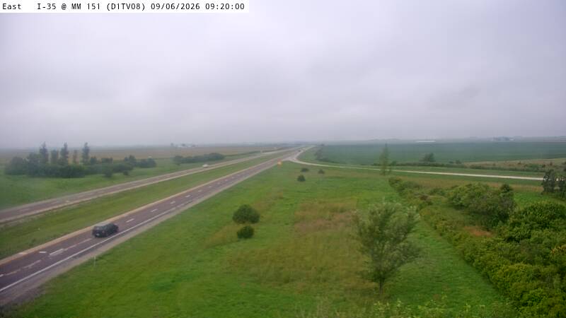 I-35 @ MM 151.5 (08) live camera view