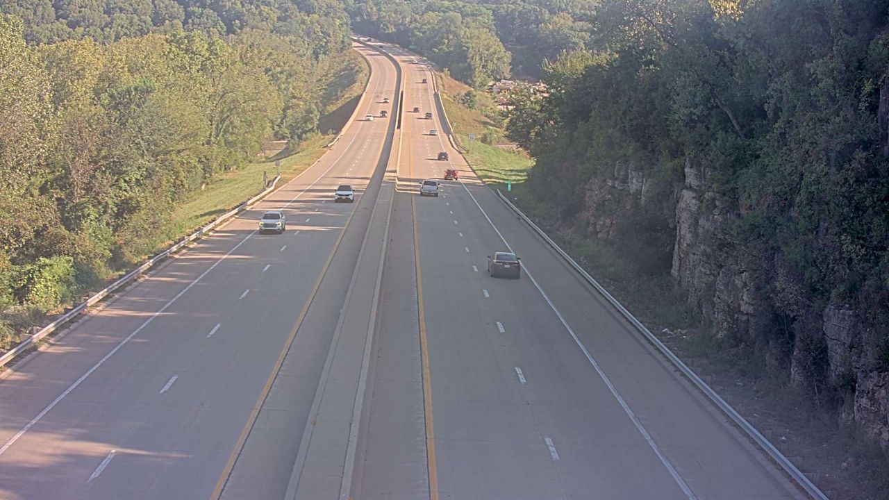 US 20 @ MM 299.2 (Catfish Creek DMS - North) live camera view
