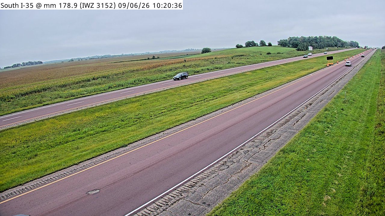 I-35 @ MM 178.9 (IWZ 3152) live camera view