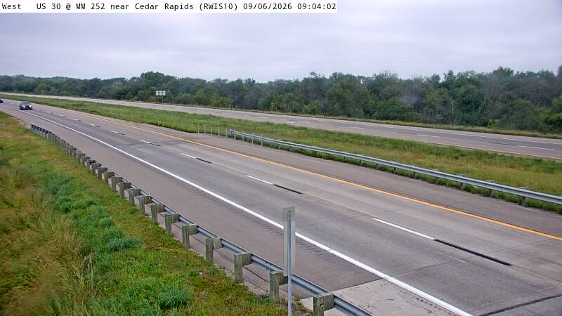 US 30 MM 252 @ Cedar Rapids US 30 live camera view
