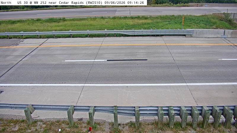 US 30 MM 252 @ Cedar Rapids US 30 live camera view