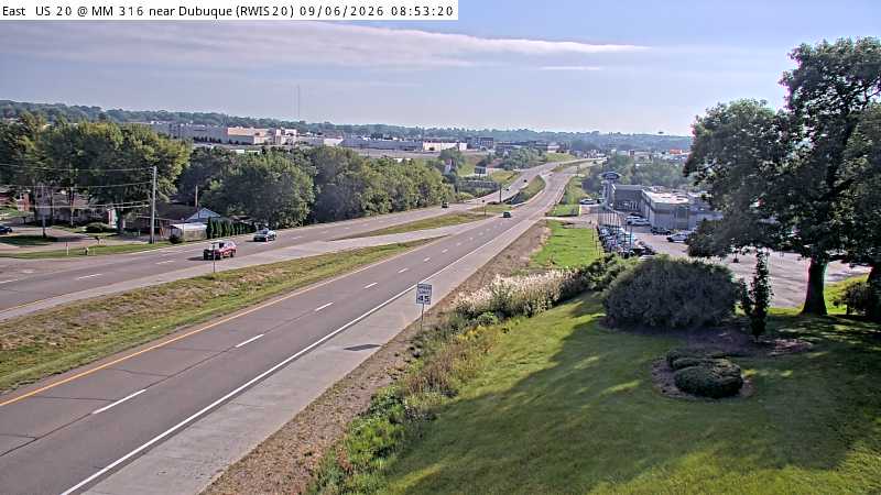 US 20 MM 316 @ Dubuque live camera view