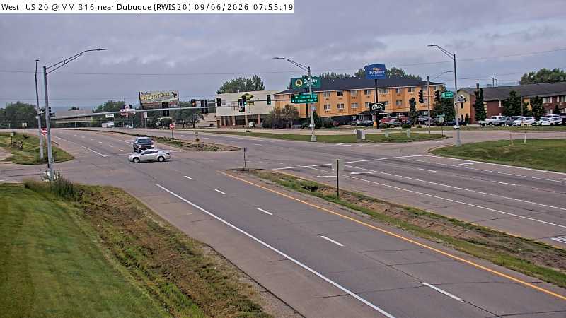 US 20 MM 316 @ Dubuque live camera view