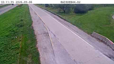 Parking Only: I-80 EB MM 44 near Avoca live camera view