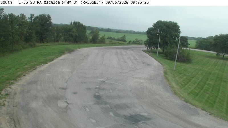 Parking Only: I-35 SB MM 31 near Osceola live camera view