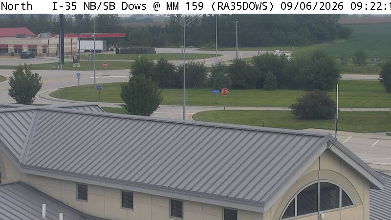 Rest Area: I-35 NB/SB MM 159 near Dows live camera view