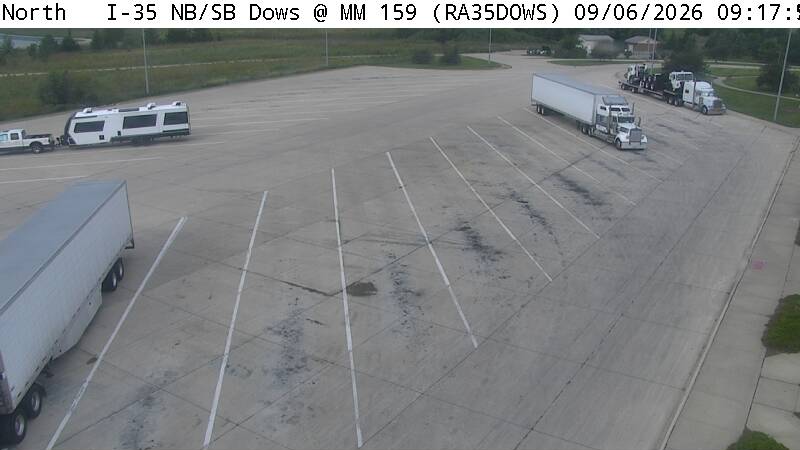 Rest Area: I-35 NB/SB MM 159 near Dows live camera view