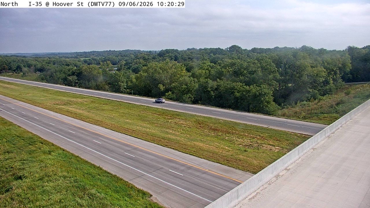 I-35 @ MM 58.5 (Hoover St) live camera view