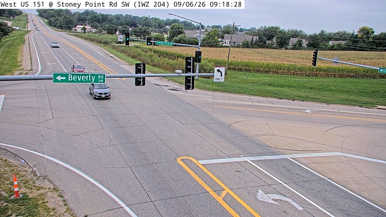 US 151 @ Stoney Point Rd S (IWZ 204) live camera view