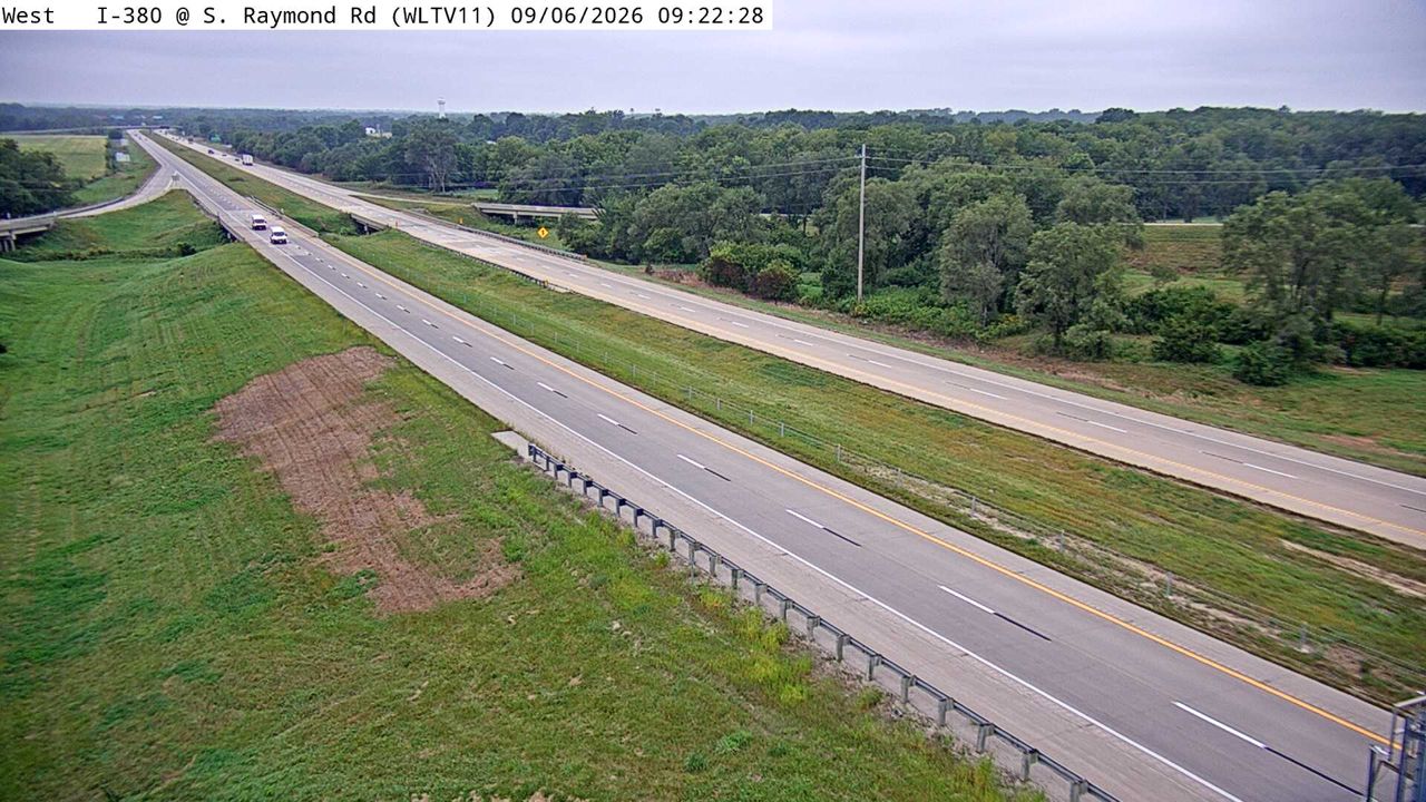I-380 @ MM 66.5 (S Raymond Rd) live camera view