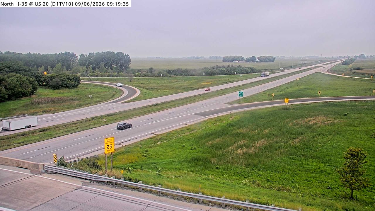 I-35 @ MM 142.5 (US 20) live camera view