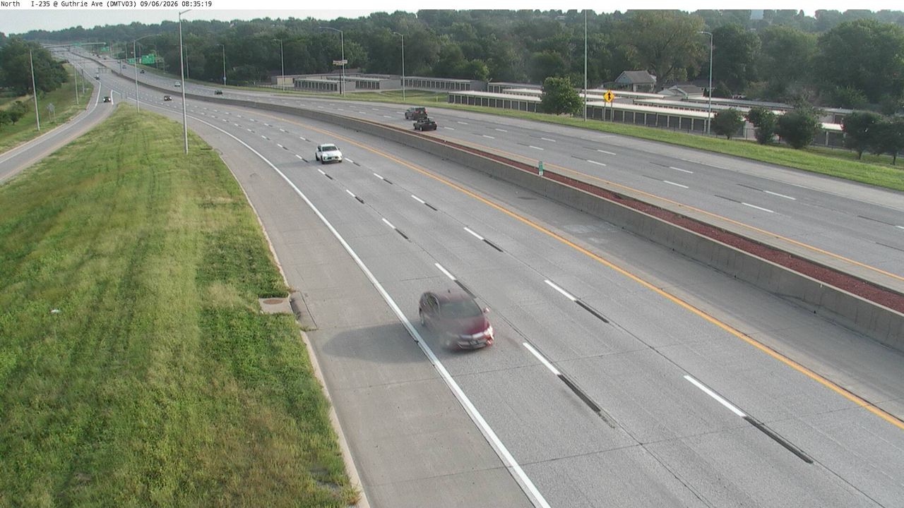 I-235 @ MM 11.7 (Guthrie Ave) live camera view
